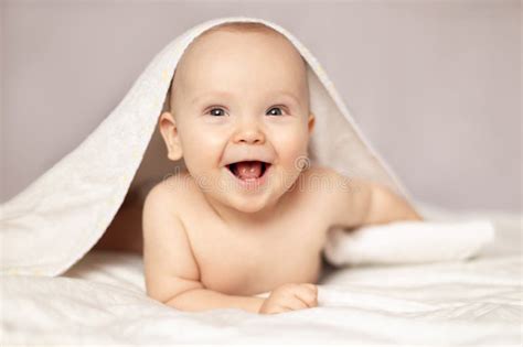 Naked Boy Girl Shower Stock Photos Free Royalty Free Stock Photos From Dreamstime