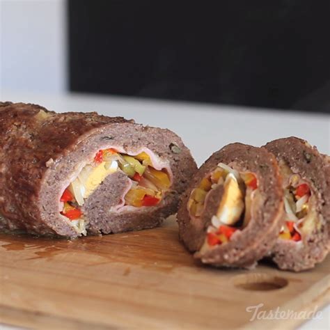 Meat Swiss Roll Recipe In 2019 Easy Pork Recipes Minced Meat