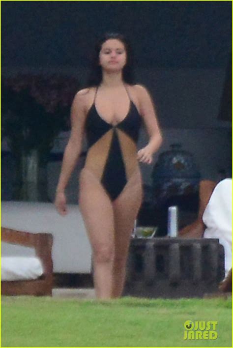 Selena Gomez Shows Off Cute One Piece Swimsuit During Puerto Vallarta