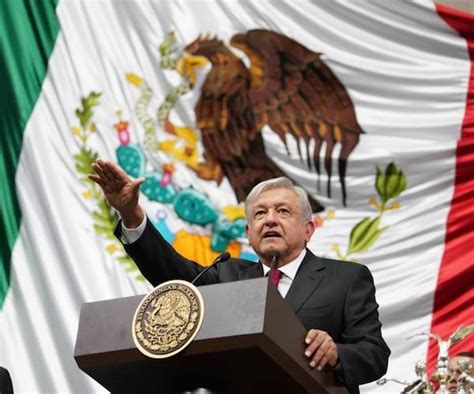 López Obrador Nuevo Presidente De México Periodistas En Español