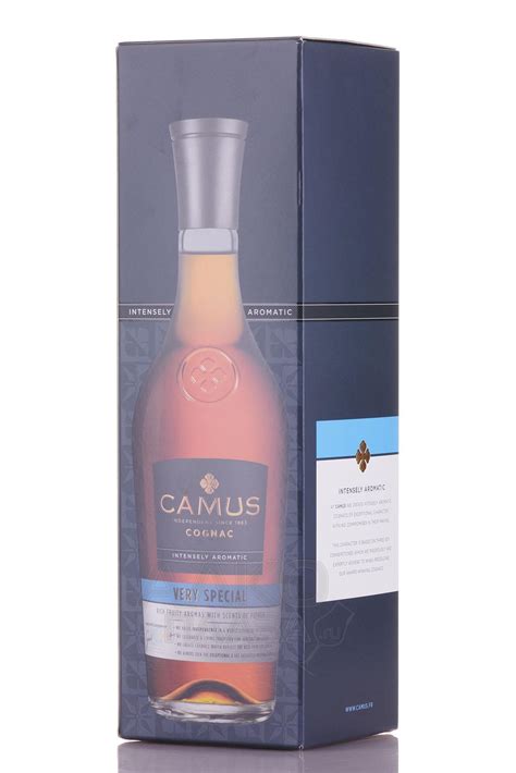 Camus Very Special gift box - купить коньяк Камю Вери Спешл 0.7 в п/у ...