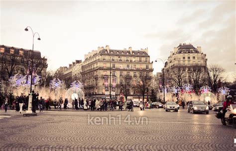 N Gi Ng Sinh Ph Ng T Y C Ng C C Hot Girl Vi T