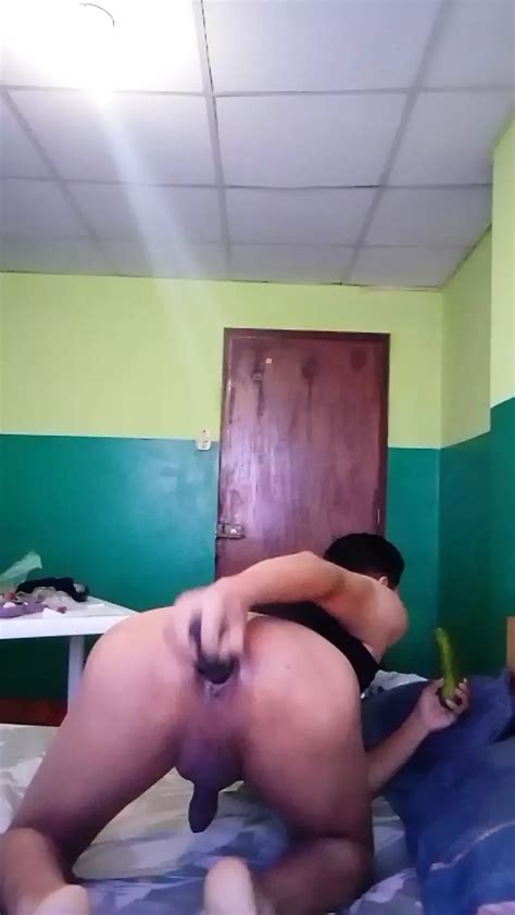 Pajeando Mi Ano Todo El Dia Con Pepinos Gay Bareback Porn Feat Markooosex XHamster