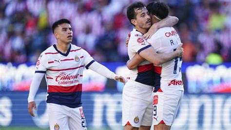 Chivas Suma Tres Victorias Al Hilo Tras Vencer Al Pachuca Por La M Nima