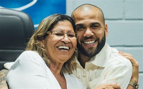 Mãe De Daniel Alves Diz Que Foi Barrada No Julgamento Do Filho