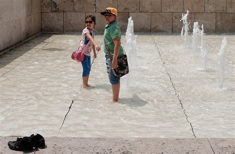 As Imagens Da Onda De Calor Na Europa Observador