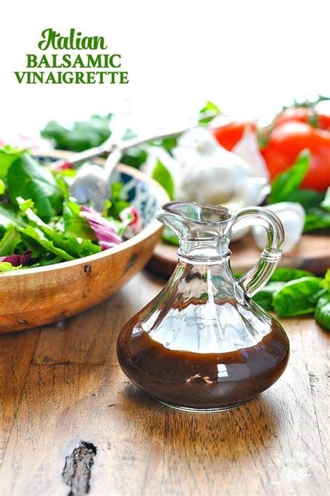 This Italian Balsamic Vinaigrette Is A Simple Homemade Salad Dressing Thats Ready Balsamic