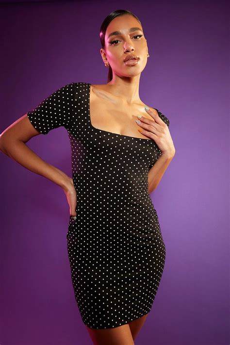 Polka Dot Square Neck Short Sleeve Mini Dress Boohoo