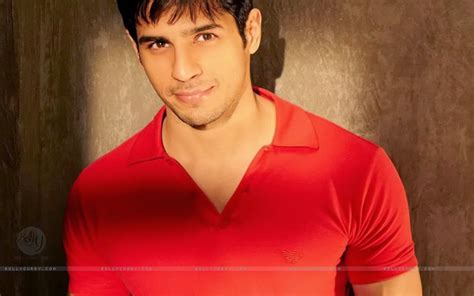 Siddharth Malhotra Indian Actor ~ Best ShowBiz Zone