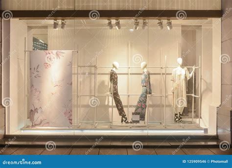 Fashion Boutique Display Window Dress Shop Window Editorial Photo Image Of Front Buyer 125909546