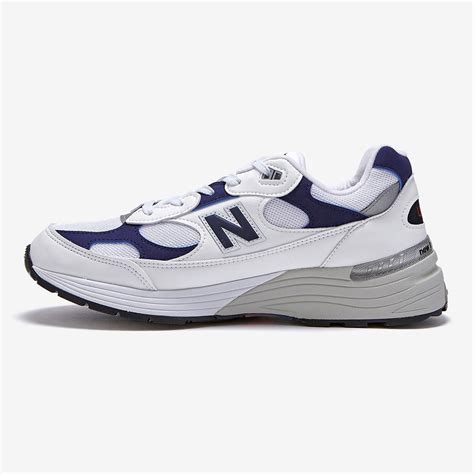 Size 8 5 New Balance 992 Made In USA White Navy For Sale Online EBay