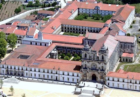 Alcobaça Enjoy Your Holidays In Portugal Alcobaça Alcobaça