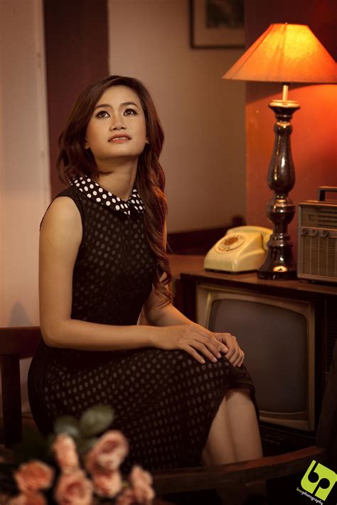 Phan Thủy và sắc đẹp cổ điển Photo Bikini Beautiful Girl Bikini Girl cute bikini Girl