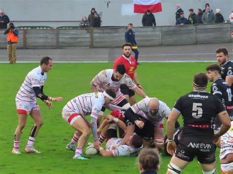 Rugby Nationale 2 Salles battu à Graulhet nest plus leader