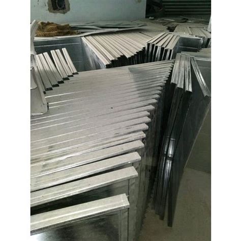 Silver Roof Mounted Galvanized Iron Duct For Industrial Use At Rs 400