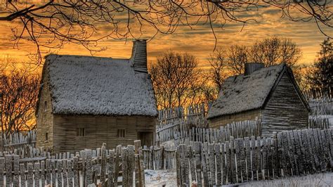 Thatched Roofs Country Homes In Winter R Winter Fences Thatched Roof