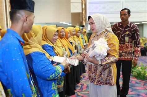 Bunda Paud Riana Sari Arinal Buka Workshop Kurikulum Merdeka Pengurus