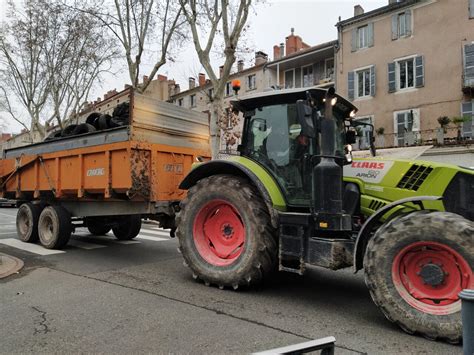 Colère des agriculteurs À Cahors la FDSEA et les JA 46 invitent à la