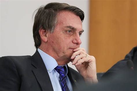 Defesa De Jair Bolsonaro Nega Que Ex Presidente Desviou Bens E P E