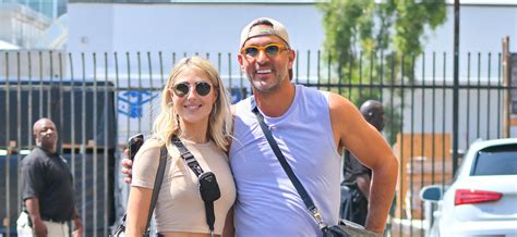 Mauricio Umansky Spotted Holds Hands With Dwts Partner Amid Divorce