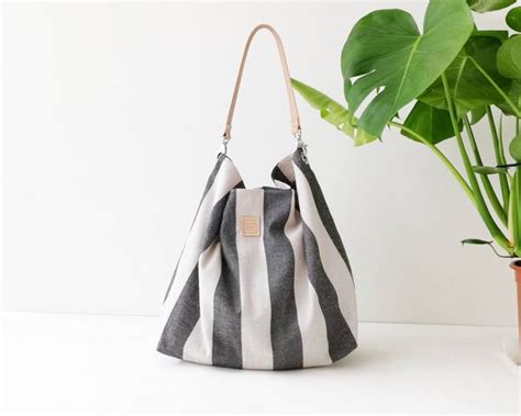 Este artículo no está disponible Etsy Bolsos beige Bolso hobo