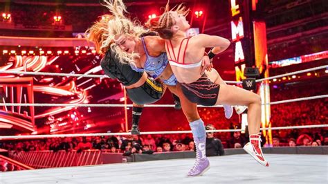 Every WrestleMania Match Of Charlotte Flair's Career, Ranked