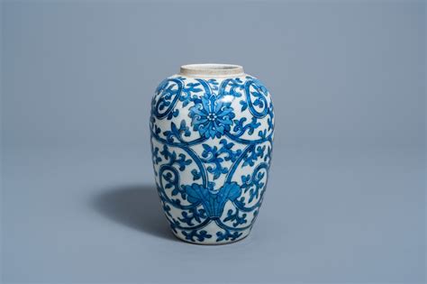 A Chinese Blue And White Lotus Scrolls Jar Th C Coronari Auctions