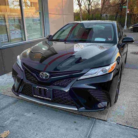 Toyota Camry Edisi Nightshade Terlihat Lebih Sporty