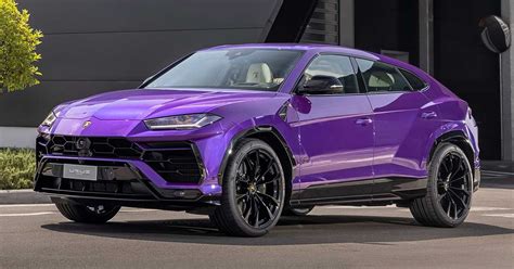 Lamborghini celebra la unidad número 20 000 del Urus Fuel Car Magazine