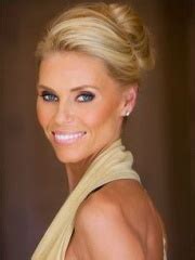 10 Hot Sexy Anna Anka Bikini Pics