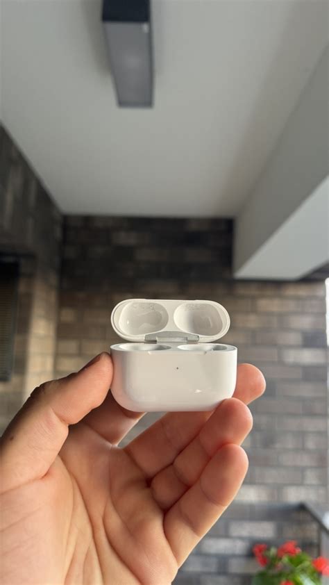 Oryginalne Etui Aduj Ce Airpods Pro Gen D Kup Teraz Na