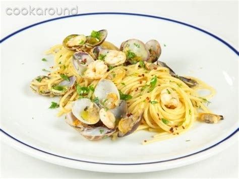 Spaghetti Vongole E Gamberetti Ricetta Ricette Pasti Italiani