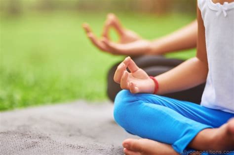 Meditation Classes Stephanie Snyders Santosha Meditation - All Yoga ...