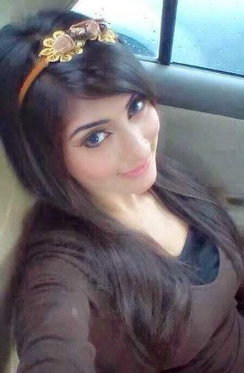 Latest Desi Girls Fans Pakistani Beauty Is Always Looking