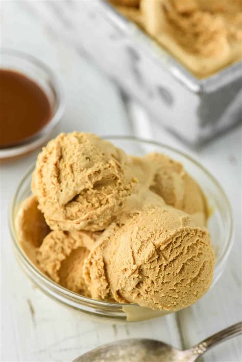 DULCE DE LECHE ICE CREAM RECIPE - Priezor.com