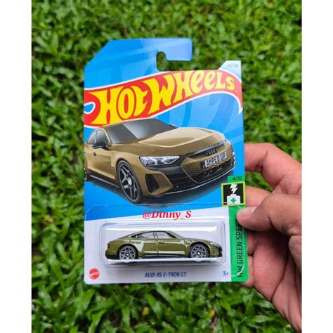 Jual Hot Wheels Audi RS E Tron GT Hijau Original Shopee Indonesia