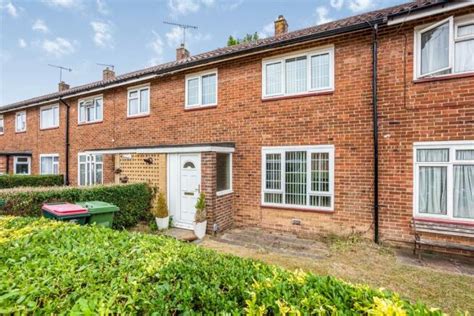 3 Bedroom Terraced House For Sale In Brock Road Langley Green Crawley