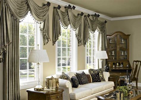 10 Curtain Ideas for an Elegant Living Room