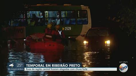 Temporal Causa Alagamentos Faz Vias Virarem Rios E Deixa Nibus