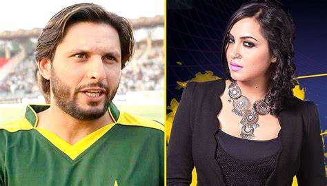 Meet Arshi Khan The Bigg Boss 11 Contestant Who Once Claimed She Had Sex With Pak Cricketer