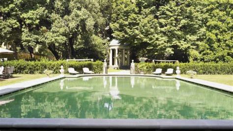 Florence Luxury Hotel Pool | Four Seasons Hotel Firenze, Italy