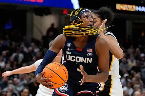 UCONN S AALIYAH EDWARDS IS READY TO MAKE HER MARK ON THE WNBA