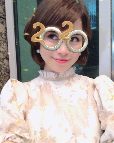 Yuiさんのインスタグラム写真 Yuiinstagram「 2020🤓とってもお気に入り。 お顔も通常の5倍可愛く見えるし