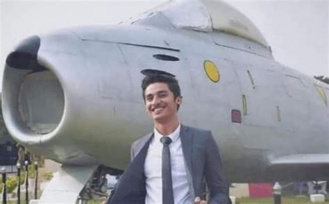 Pakistan Inducts Its First Hindu Pilot Into Air Force