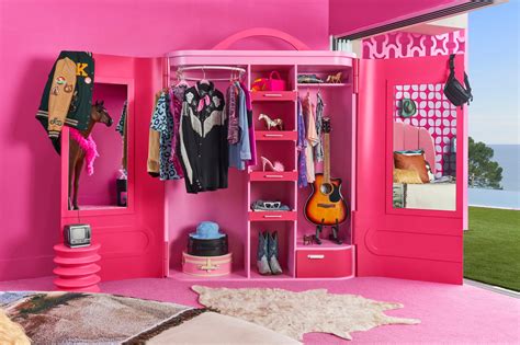 Barbie DreamHouse Back on Airbnb for Free Stay to Coincide With Movie ...