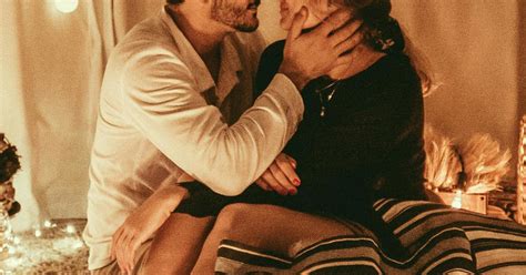 Sleeping In Separate Bedrooms Expert Reveals Taboo Bedroom Act Improving Aussie Sex Lives Honey