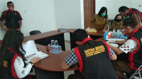 Dugaan Korupsi Kejari Mura Geledah Kantor Distanakan Prokalteng