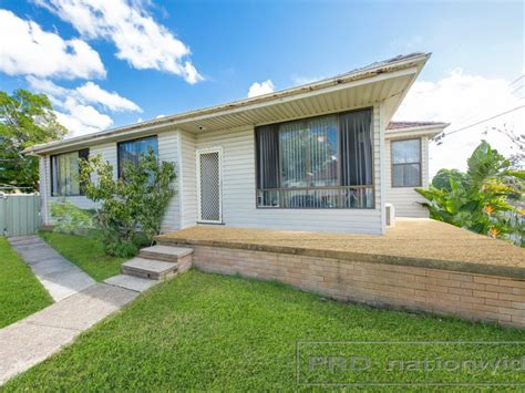 18 Beresford Avenue Beresfield NSW 2322 Property Details