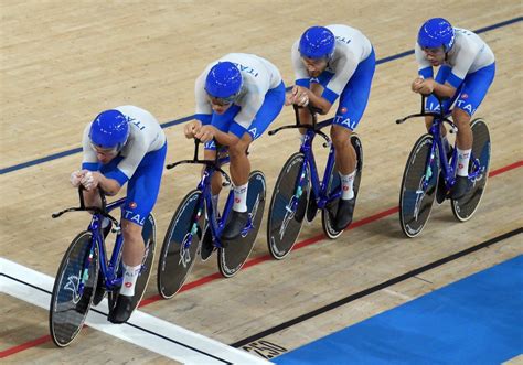 Tokyo Un Oro Da Record Per Il Quartetto Azzurro Di Ciclismo Su