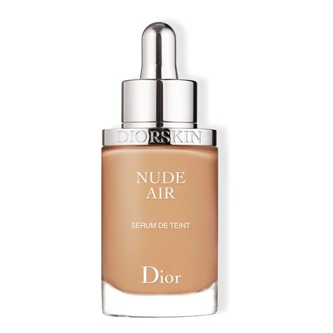 Diorskin Nude Air Base sérum leve Efeito pele natural e brilho